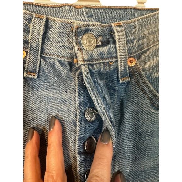 Levi's Light Blue Ripped Button Fly 501 S Skinny Denim Jeans Women Sz 26 - Picture 6 of 12